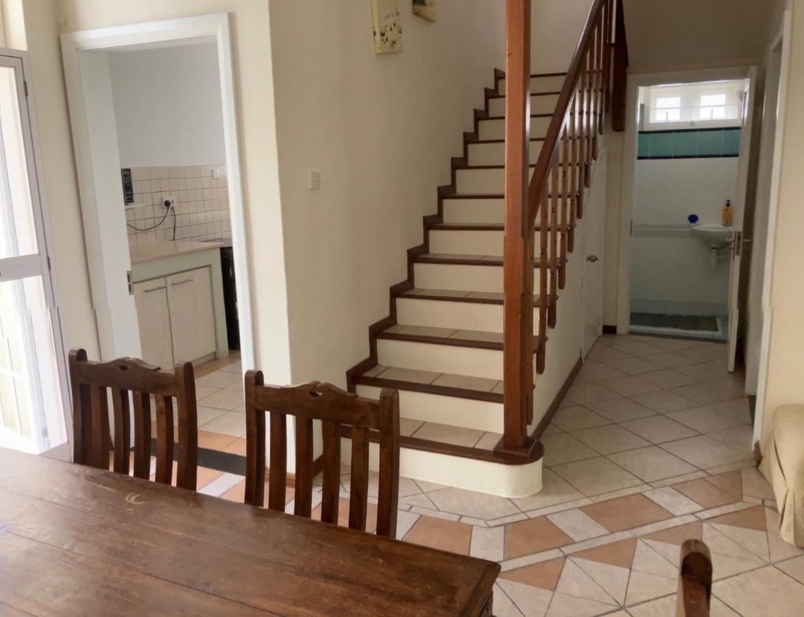 Fully Furnished Luxury Villa 3 Right On A Blue Ocean Belle Mare Luaran gambar